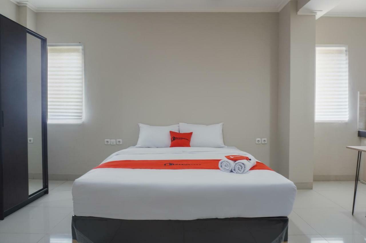 Residences By Reddoorz Near Mt Haryono - Minimum Stay 7 Days جاكرتا المظهر الخارجي الصورة